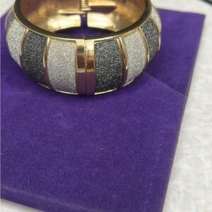 Elegant Gold and Silver Women's Bracelet bangle